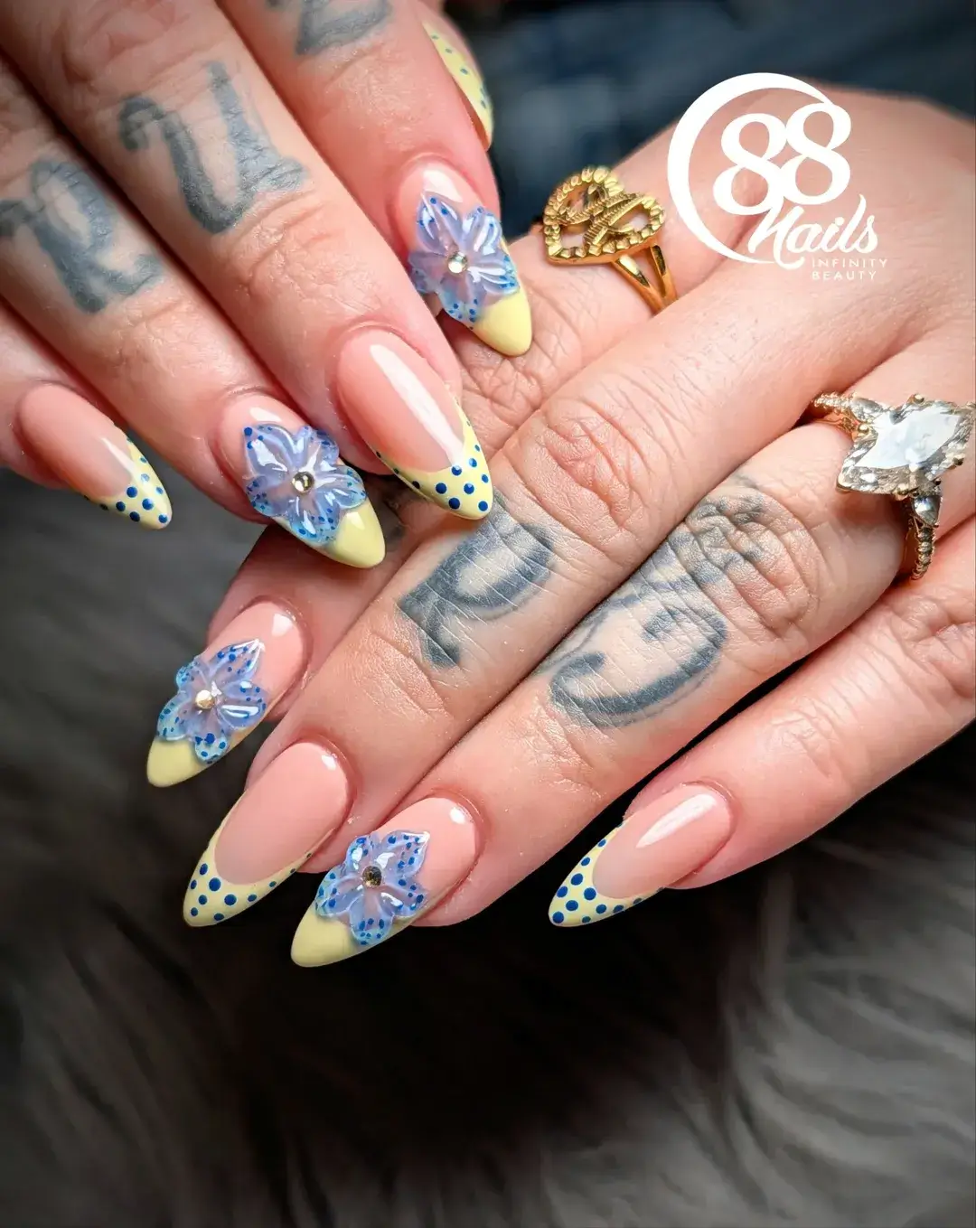 Butter Yellow French Tip 
