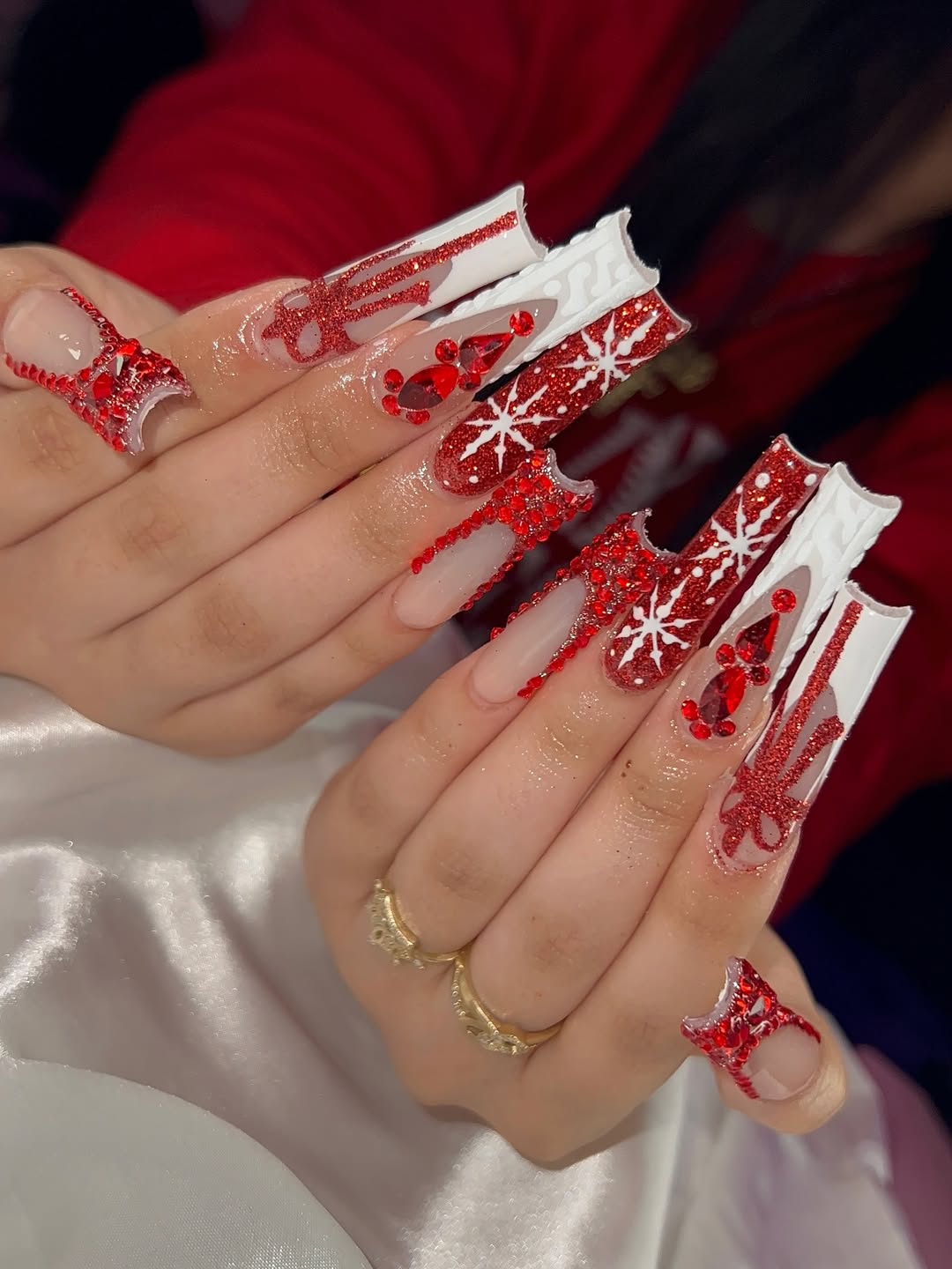 Bright Glitter Snowflake Manicure