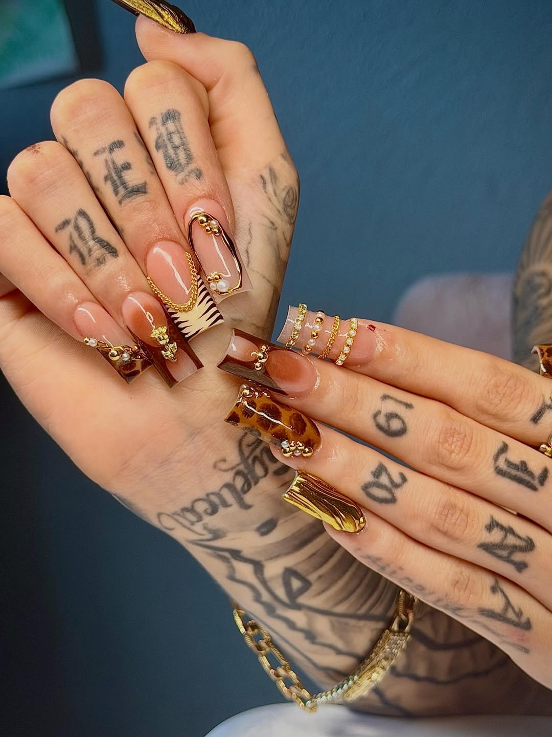 Brown Animal Print And Gold Chain Nails