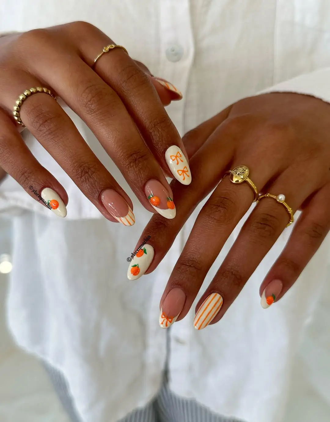 Orange Citrus And Bow Accents