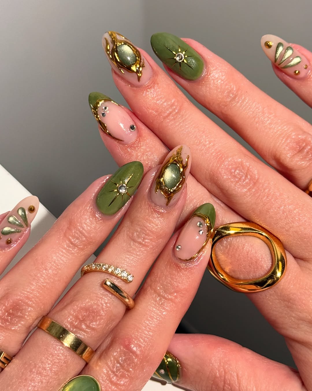 Ornate Moss and Gold Jewels