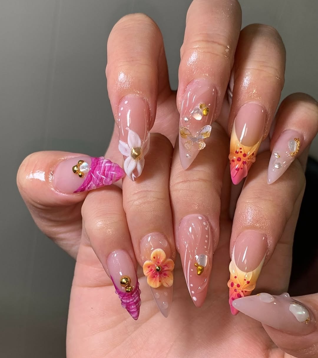 Pink Seashell And Floral Dew Nails