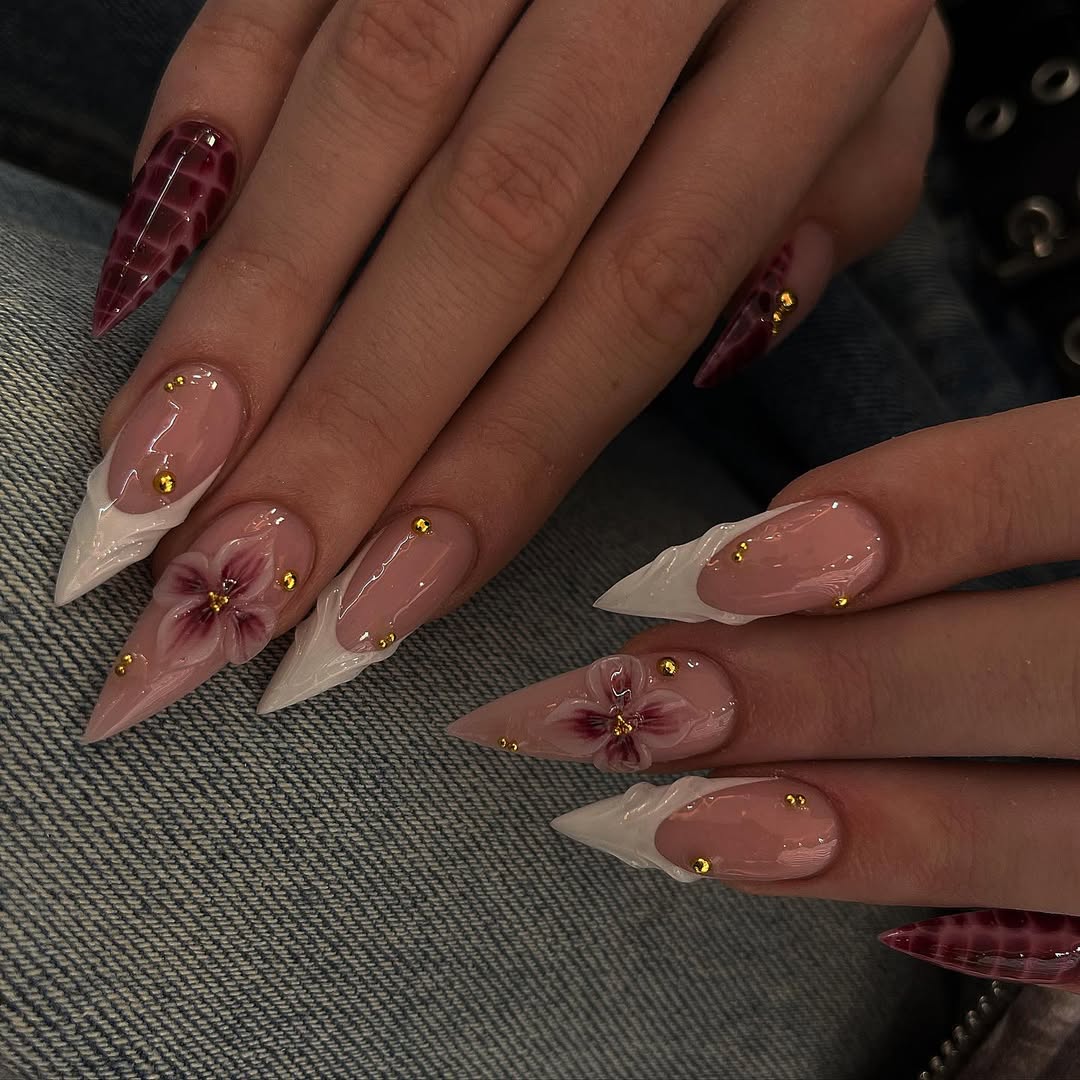 Sculpted White Edges and Alligator Print