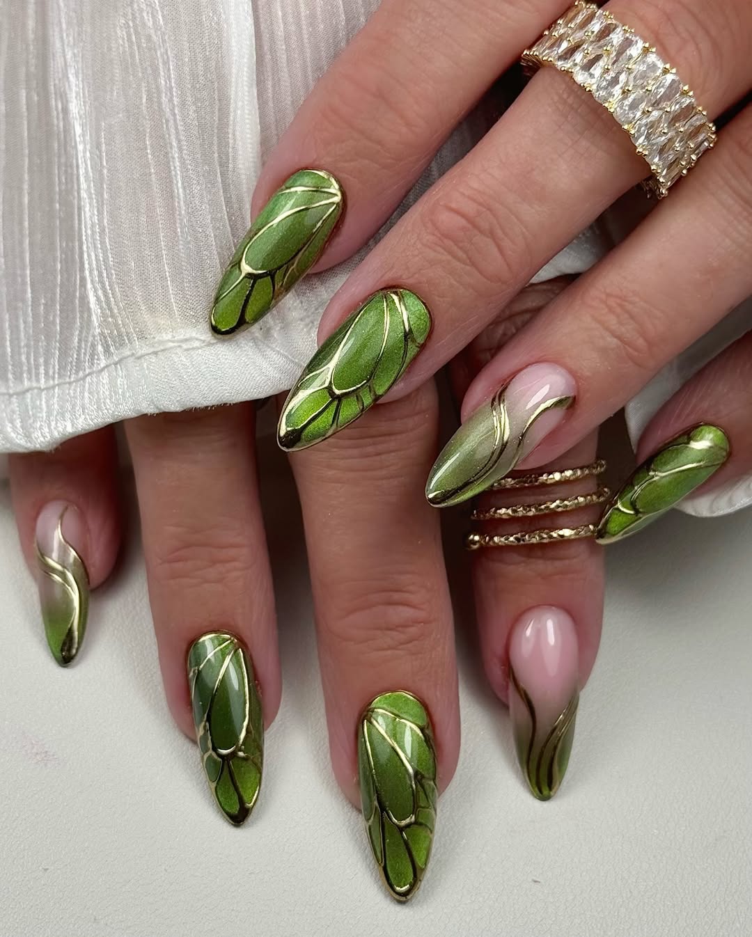 Shimmery Green Wing Patterns